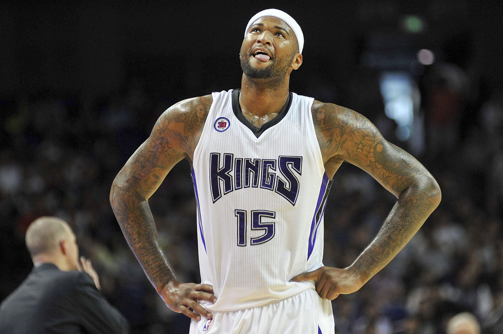 詹姆斯以其 詹姆斯以其