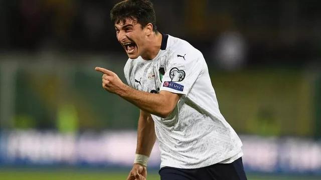 的表现赢得 的表现赢得