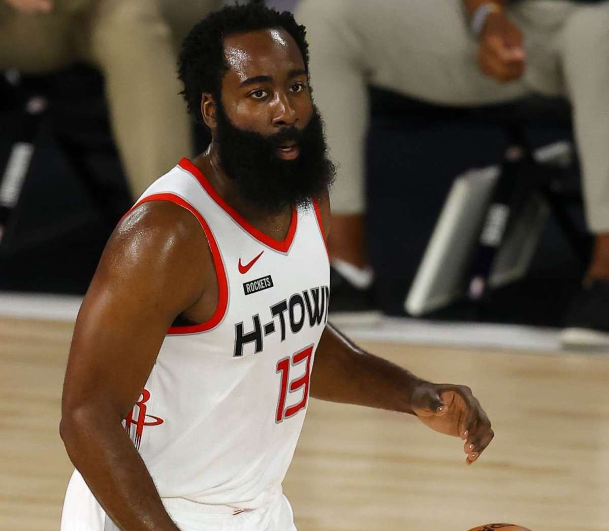 赛走向的球 赛走向的球